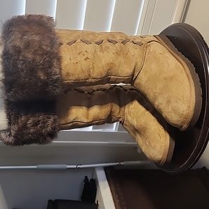 UGG Australia - Rosana Tall Boot shearling cuff